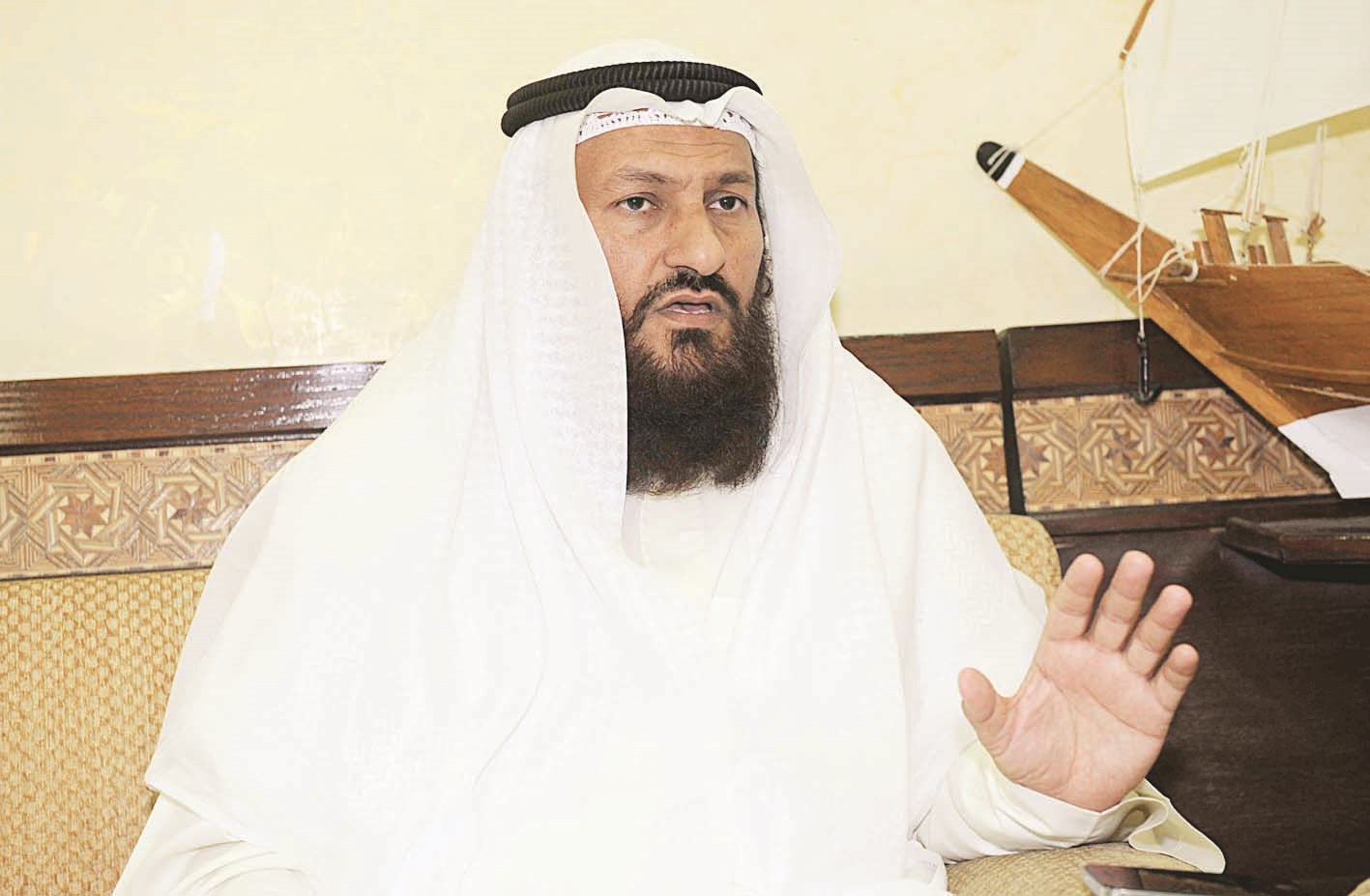 u0645u062du0645u062f u0647u0627u064au0641 u0645u062au062du062fu062bu0627u064b u0644u0640u00abu0627u0644u0631u0627u064au00bb      (u062au0635u0648u064au0631 u0646u0627u064au0641 u0627u0644u0639u0642u0644u0629)