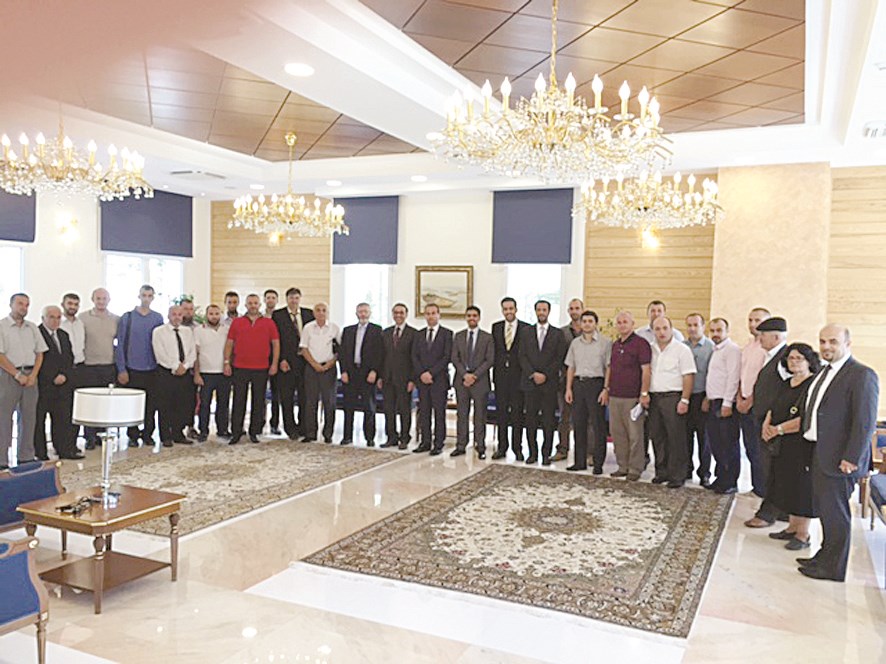 u062cu0627u0646u0628 u0645u0646 u0627u062cu062au0645u0627u0639 u0627u0644u0633u0641u064au0631 u0627u0644u0628u062fu0631 u0645u0639 u0631u0624u0633u0627u0621 u062fu0648u0631 u0627u0644u0627u0641u062au0627u0621