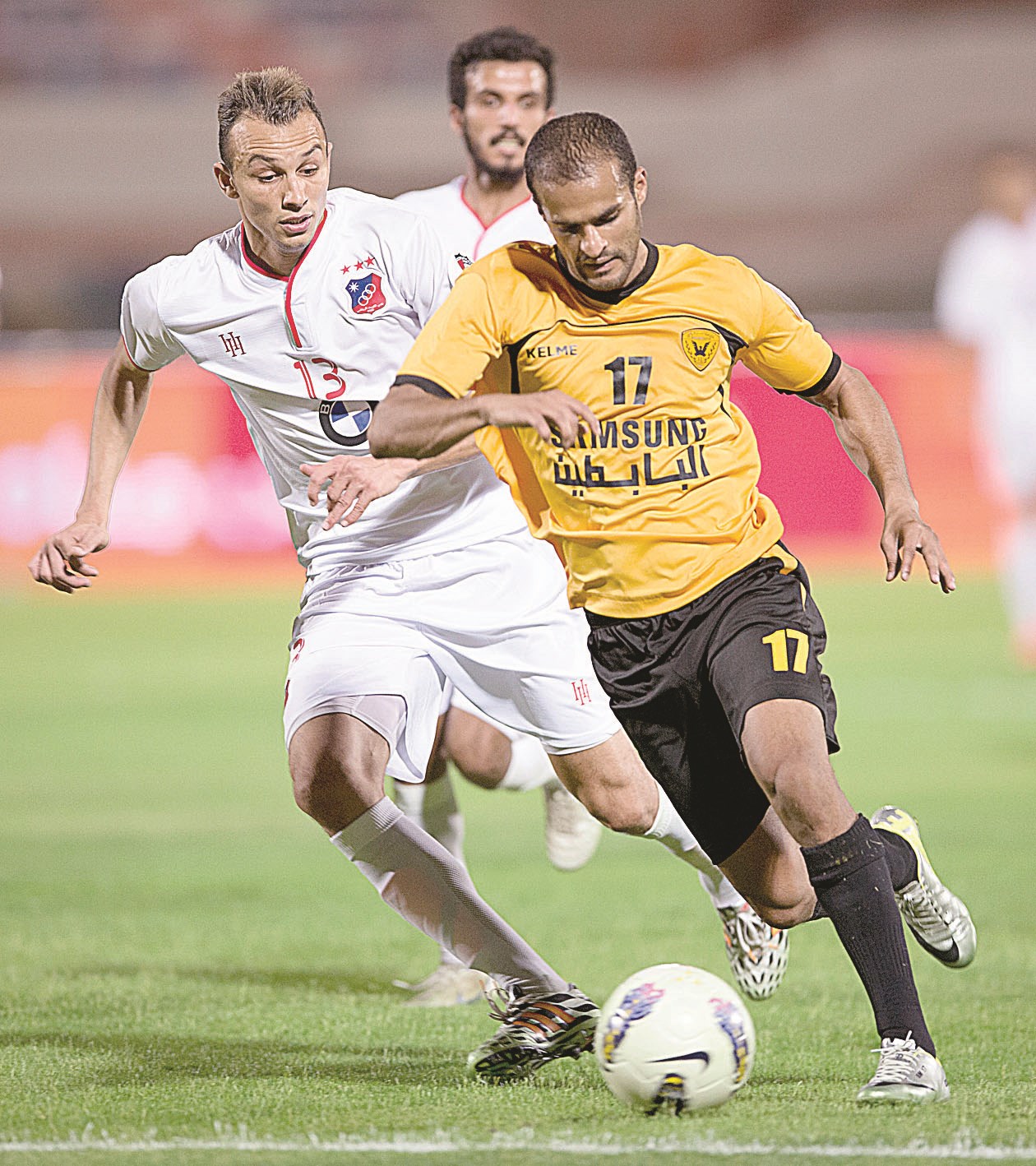 u0627u0644u0645u0637u0648u0639 u0648u0627u0644u0647u0645u0627u0645u064a ... u0645u0646 u0623u0628u0631u0632 u0645u0641u0627u062au064au062d u0627u0644u0644u0639u0628 u0641u064a u0627u0644u0641u0631u064au0642u064au0646    (u0627u0644u0623u0632u0631u0642 u062fu0648u062a u0643u0648u0645)