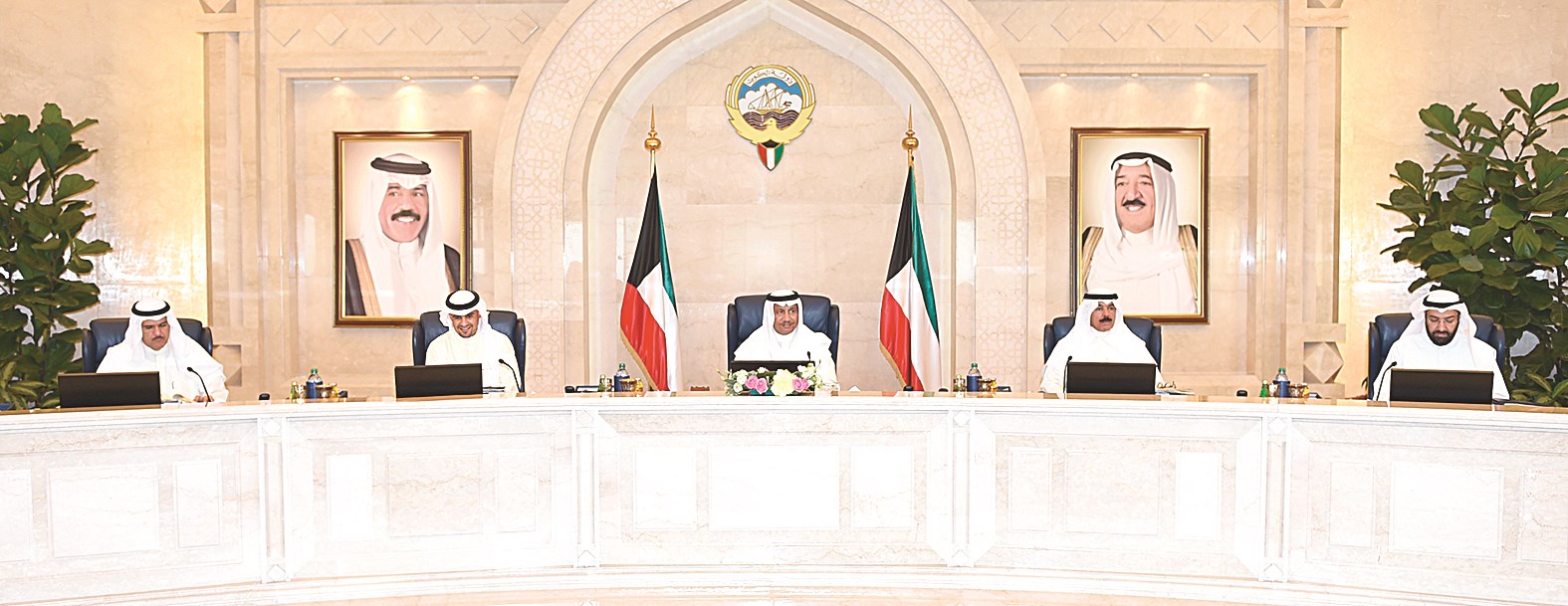 u0627u0644u0645u0628u0627u0631u0643 u0645u062au0648u0633u0637u0627 u0645u062du0645u062f u0627u0644u062eu0627u0644u062f u0648u0639u0644u064a u0627u0644u0639u0645u064au0631 u0648u0623u0646u0633 u0627u0644u0635u0627u0644u062d u0648u0633u0644u0645u0627u0646 u0627u0644u062du0645u0648u062f u0641u064a u0627u062cu062au0645u0627u0639 u0645u062cu0644u0633 u0627u0644u0648u0632u0631u0627u0621