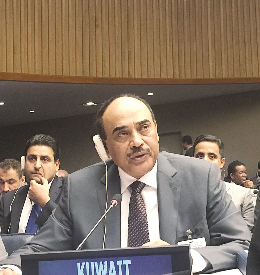 u0627u0644u062eu0627u0644u062f u0623u062bu0646u0627u0621 u0625u0644u0642u0627u0626u0647 u0643u0644u0645u062au0647 u0641u064a u0627u062cu062au0645u0627u0639 u0645u062cu0645u0648u0639u0629 u0627u0644u064077 u0641u064a u0646u064au0648u064au0648u0631u0643