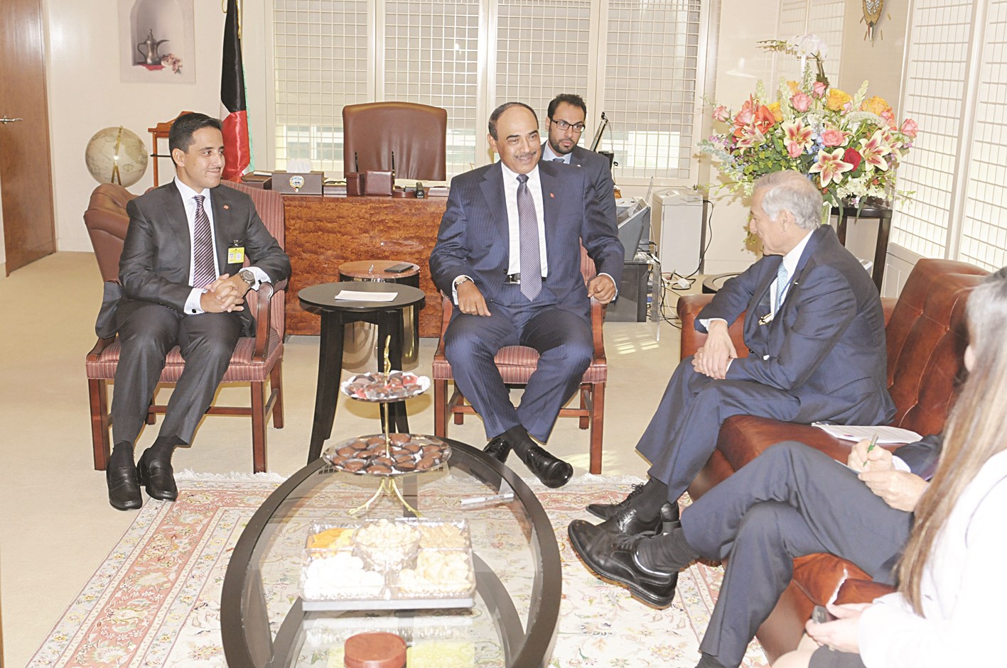 ... ومع وزير خارجية تشيلي