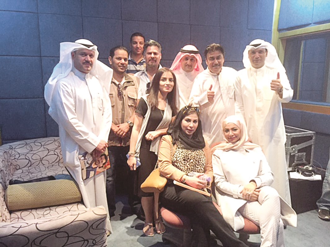 u0644u0642u0637u0629 u062cu0645u0627u0639u064au0629 u0644u0641u0631u064au0642 u0639u0645u0644 u0627u0644u0628u0631u0646u0627u0645u062c