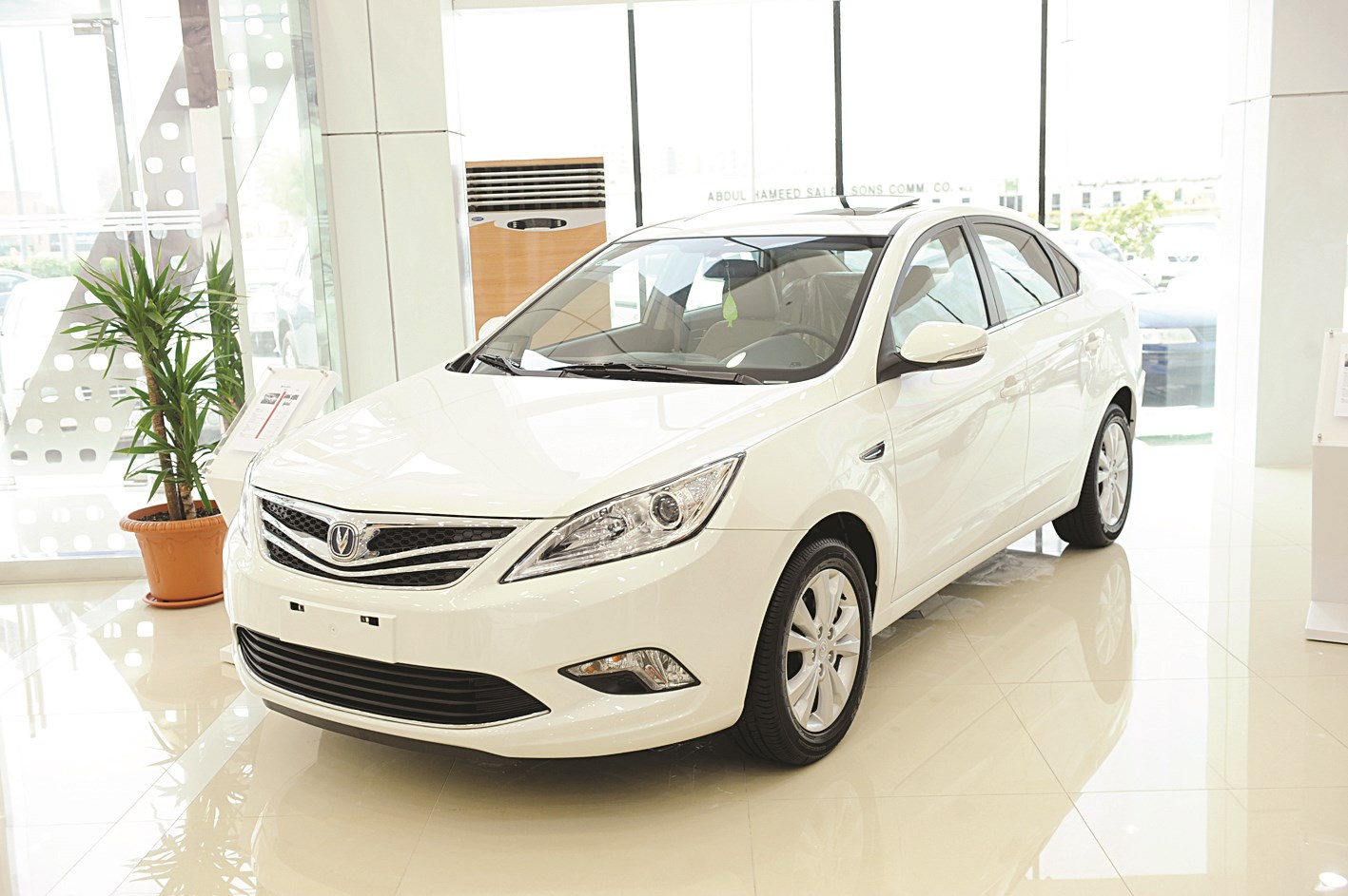 إحدى سيارات العلامة