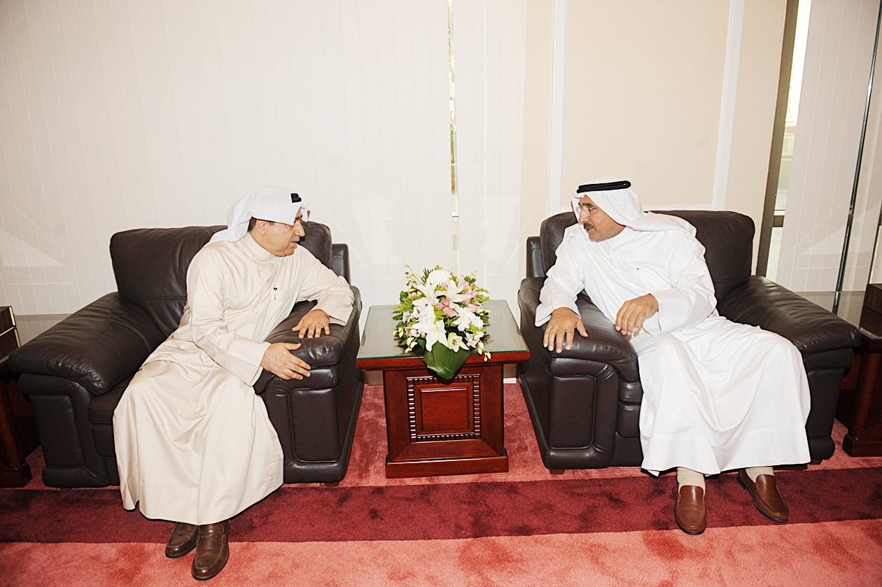 u0627u0644u062cu0633u0627u0631 u0648u062du0648u0627u0631 u0645u0639 u0648u0643u064au0644 u00abu0627u0644u0643u0647u0631u0628u0627u0621u00bb u0645u062du0645u062f u0628u0648u0634u0647u0631u064a