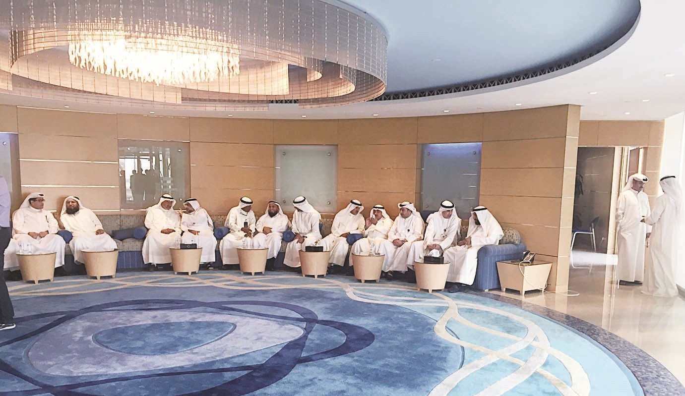 u0627u0644u0639u0645u064au0631 u0648u0627u0644u0639u062fu0633u0627u0646u064a u062eu0644u0627u0644 u0627u0633u062au0642u0628u0627u0644 u0645u0647u0646u0626u064a u0648u0632u064au0631 u0627u0644u0646u0641u0637