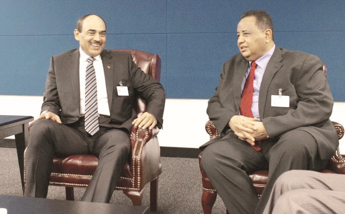 ... وخلال اجتماعه مع وزير خارجية السودان