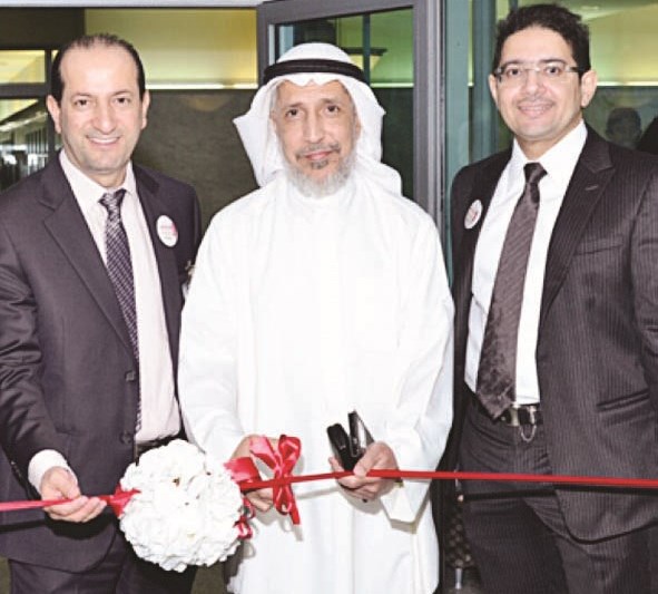 u0627u0644u0641u0631u0647u0648u062f u064au0642u0635 u0628u0645u0634u0627u0631u0643u0629 u0627u0644u0639u0648u0636u064a u0648u0627u0644u0645u0637u064au0631u064a u0634u0631u064au0637 u0628u062fu0621 u0627u0644u0627u062du062au0641u0627u0644