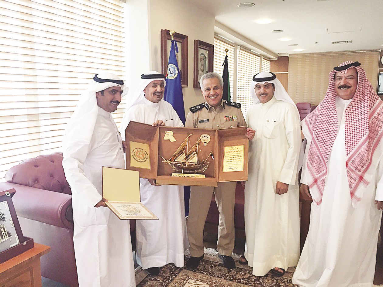 u062fu0631u0639 u0645u0646 u0627u062au062du0627u062f u0627u0644u0645u0632u0627u0631u0639u064au0646 u0644u0644u062cu0631u0627u062d