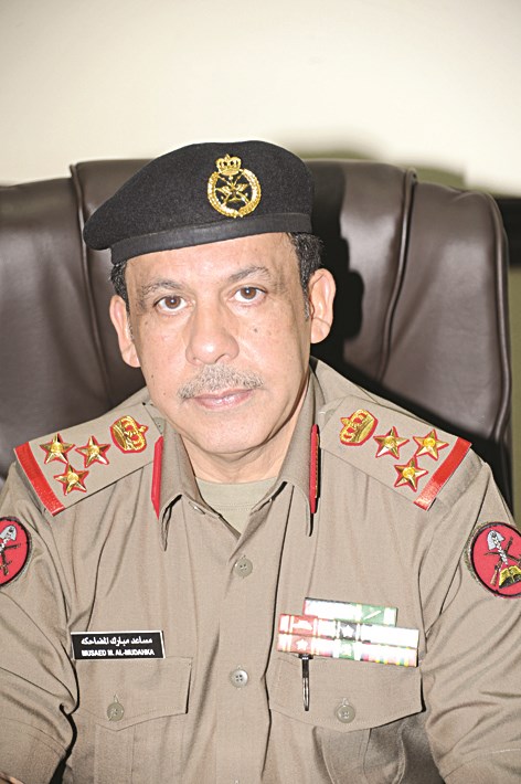 العميد مساعد المضاحكة