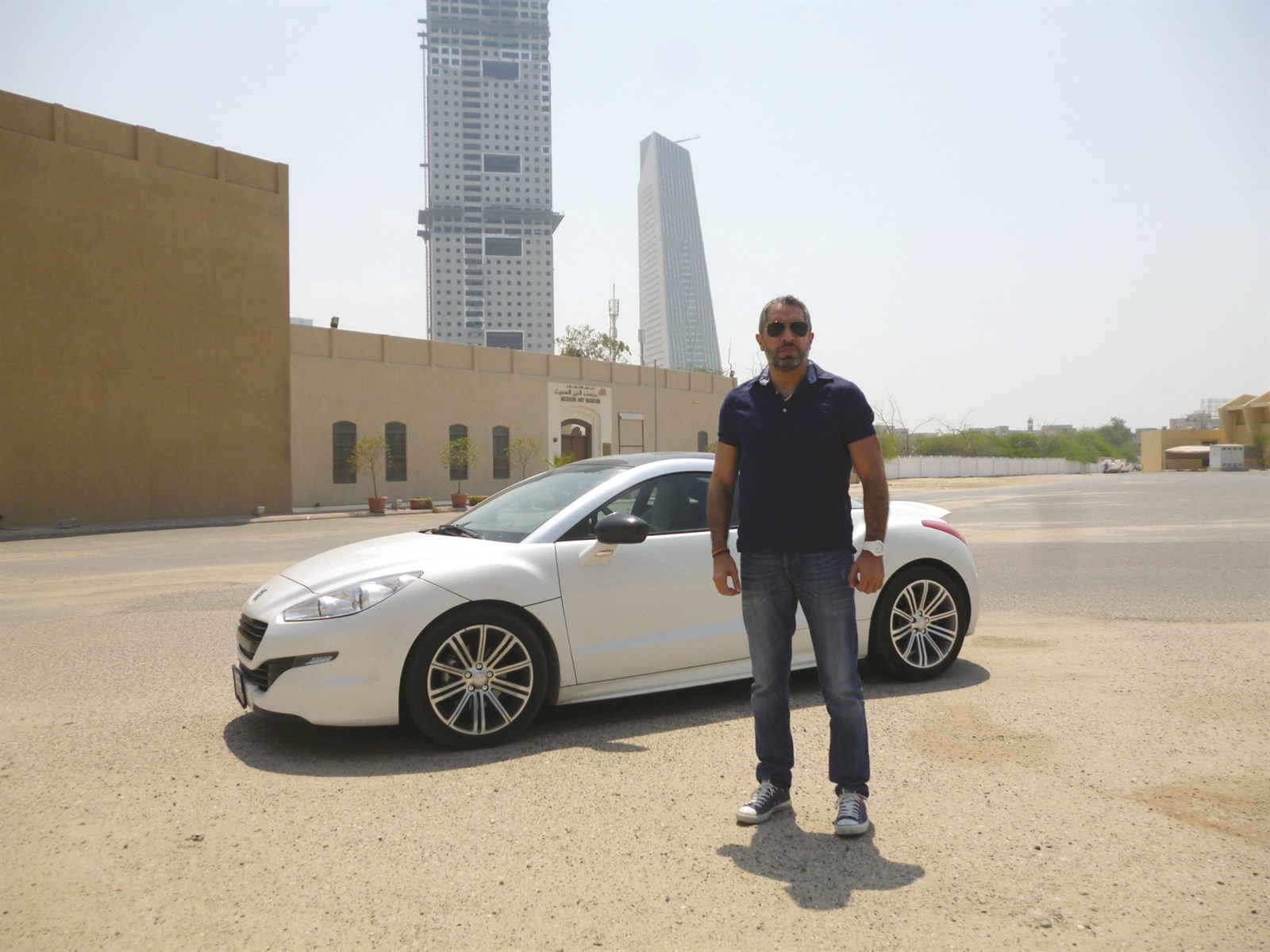 الزميل سهيل الحويك خلال تجرية RCZ