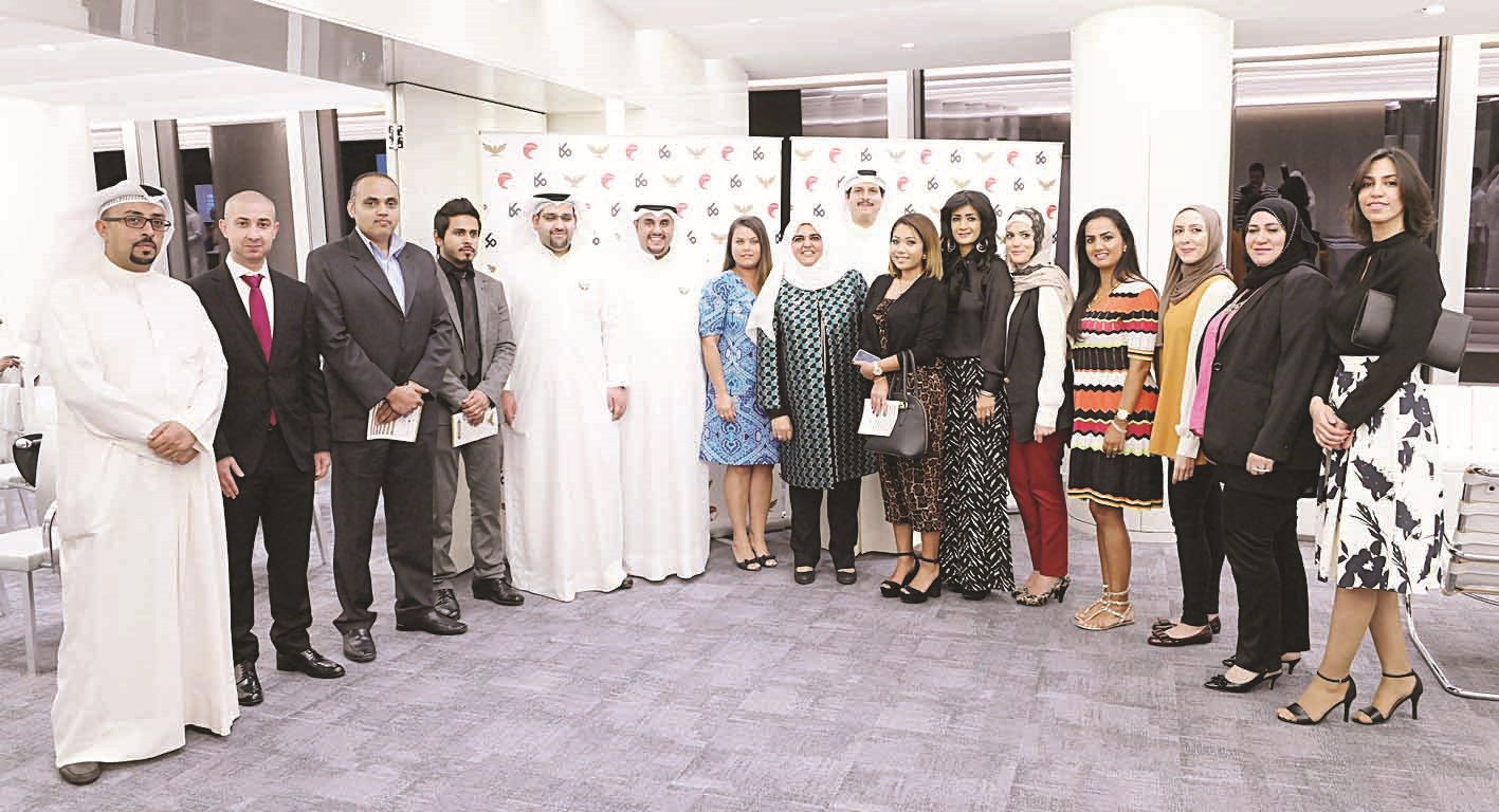 لقطة جماعية لفريقي «المشاريع» و«تمكين»