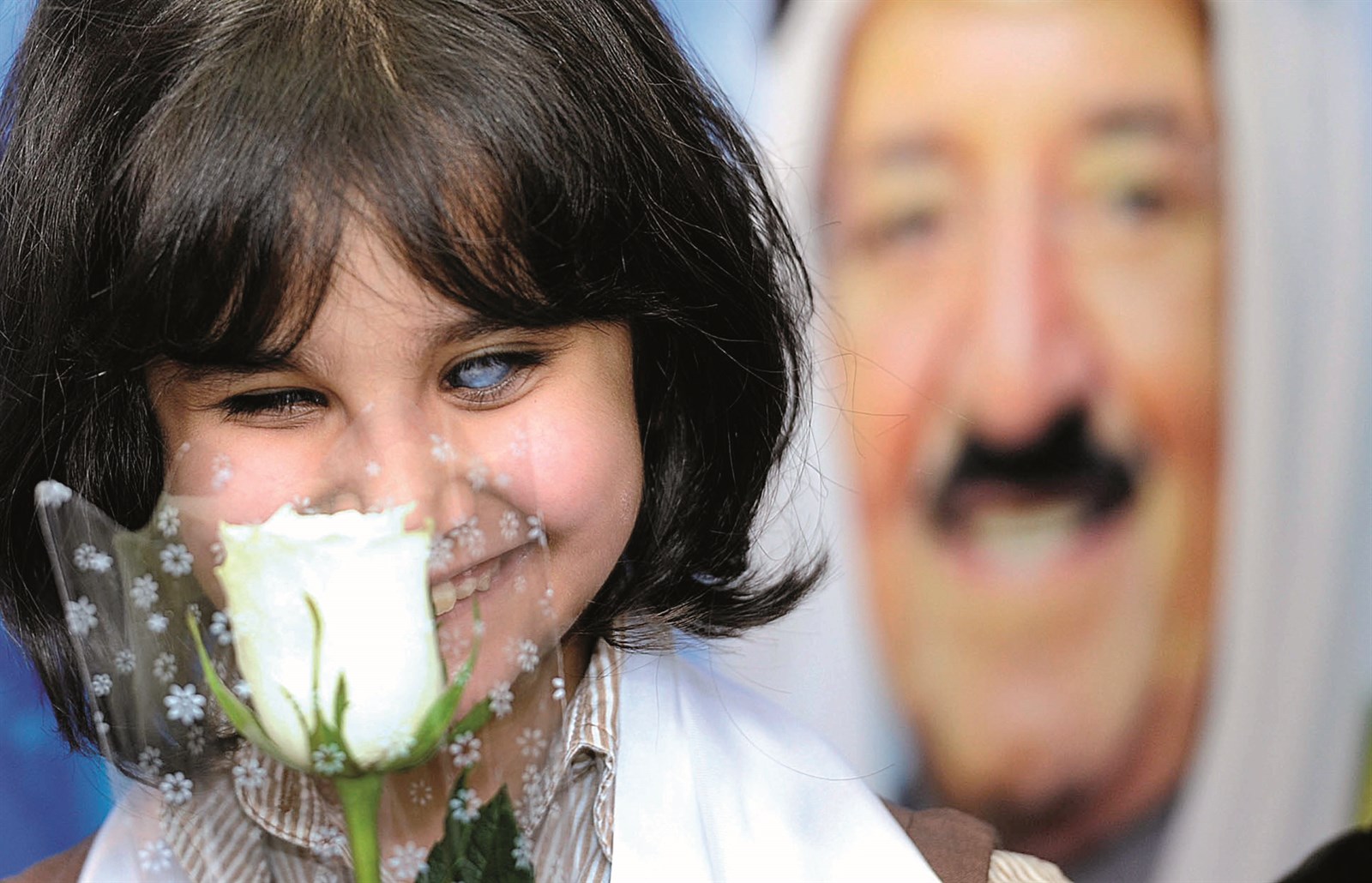 زهرة من ذوي الاحتياجات تحتفل بالذكرى