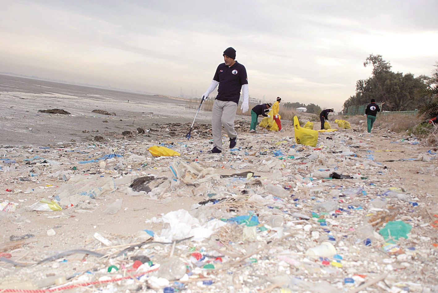 u062cu0627u0646u0628 u0645u0646 u062du0645u0644u0629 u062au0646u0638u064au0641 u0634u0648u0627u0637u0626 u0627u0644u0643u0648u064au062a