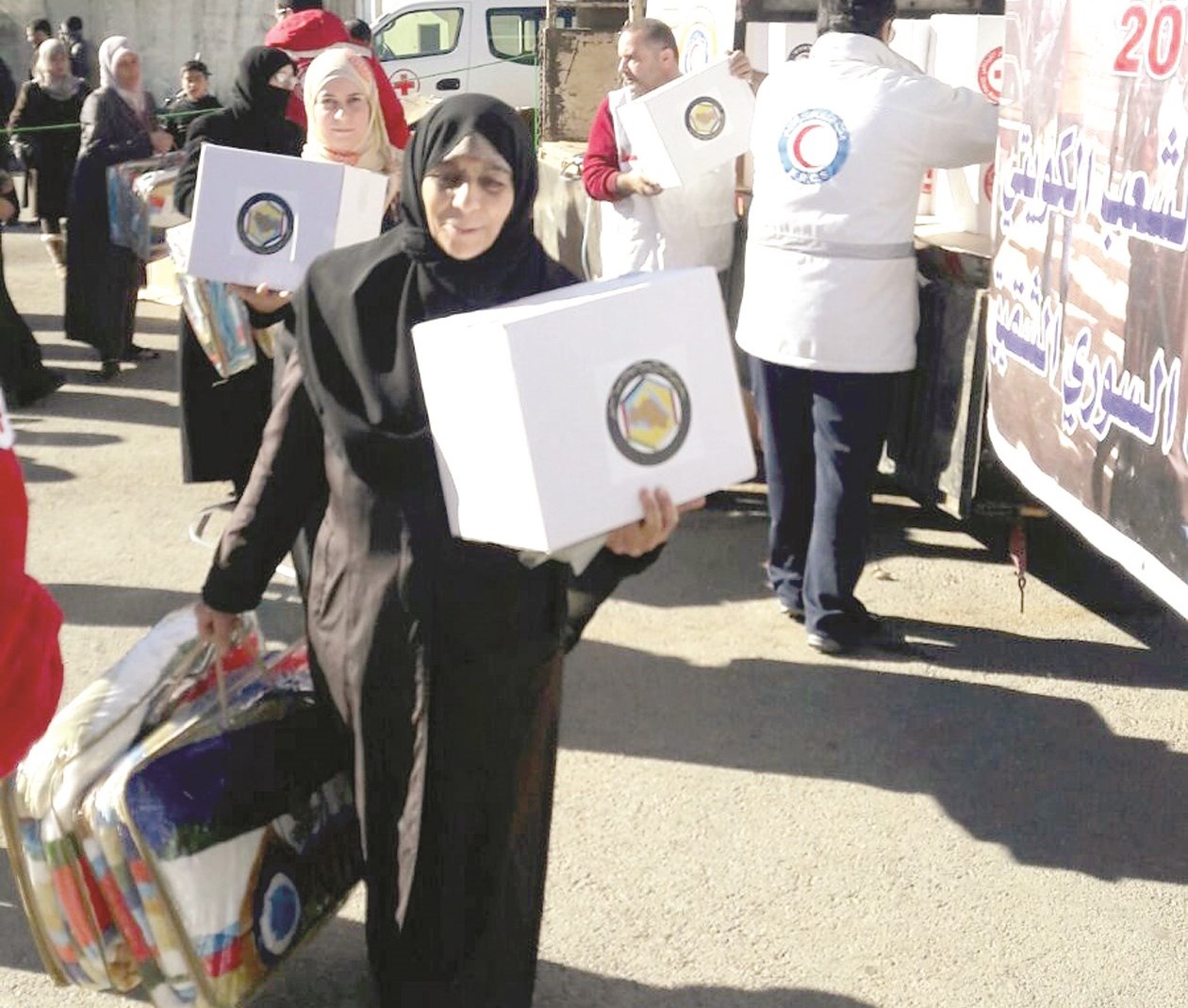 u0623u0633u0631 u0633u0648u0631u064au0629 u0639u0642u0628 u062au0633u0644u0645u0647u0627 u0645u0633u0627u0639u062fu0627u062a