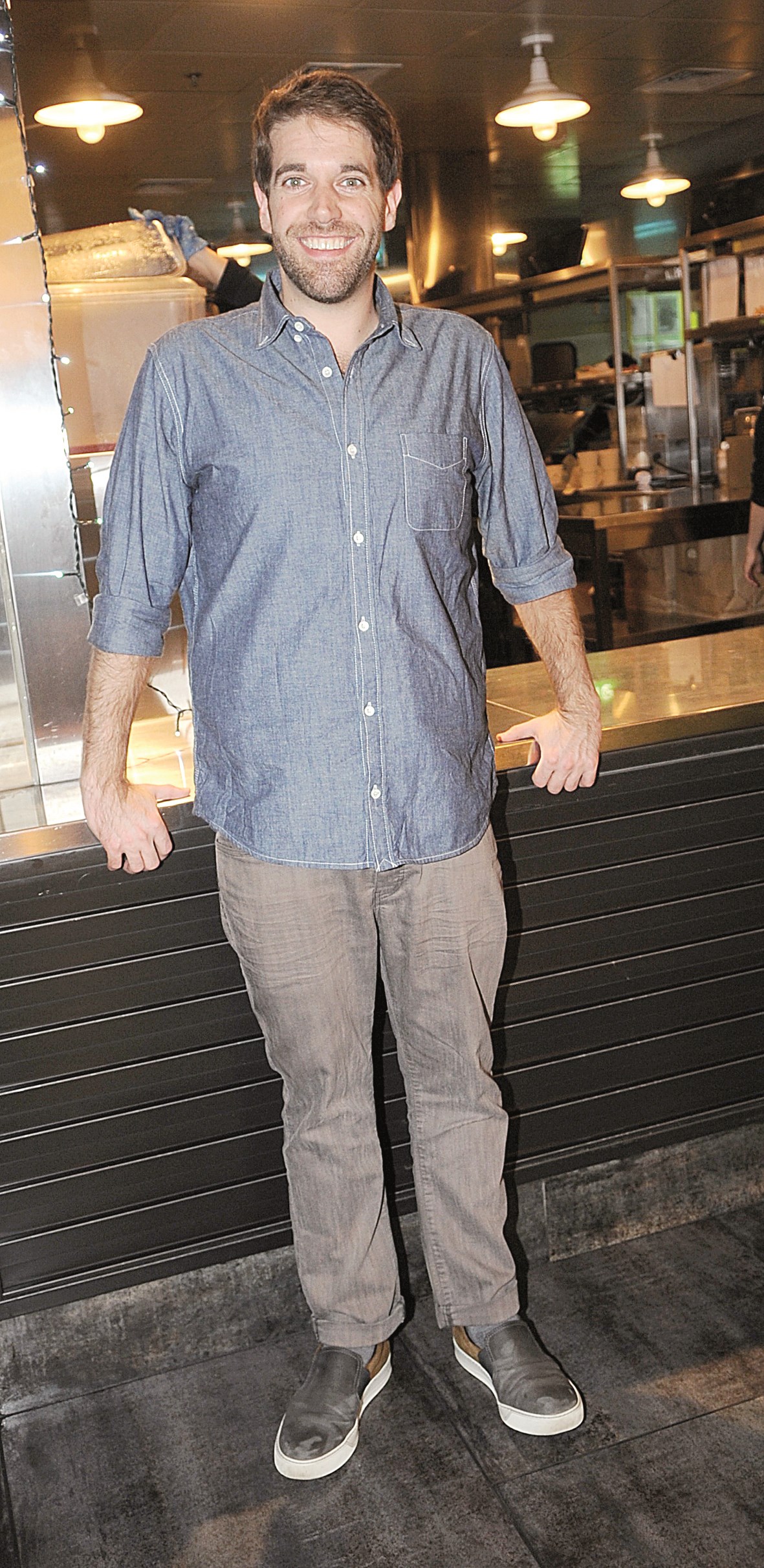 u0645u0627u0631u0643 u0631u0648u0633u0627u062au064a    (u062au0635u0648u064au0631 u0643u0631u0645 u0630u064au0627u0628)