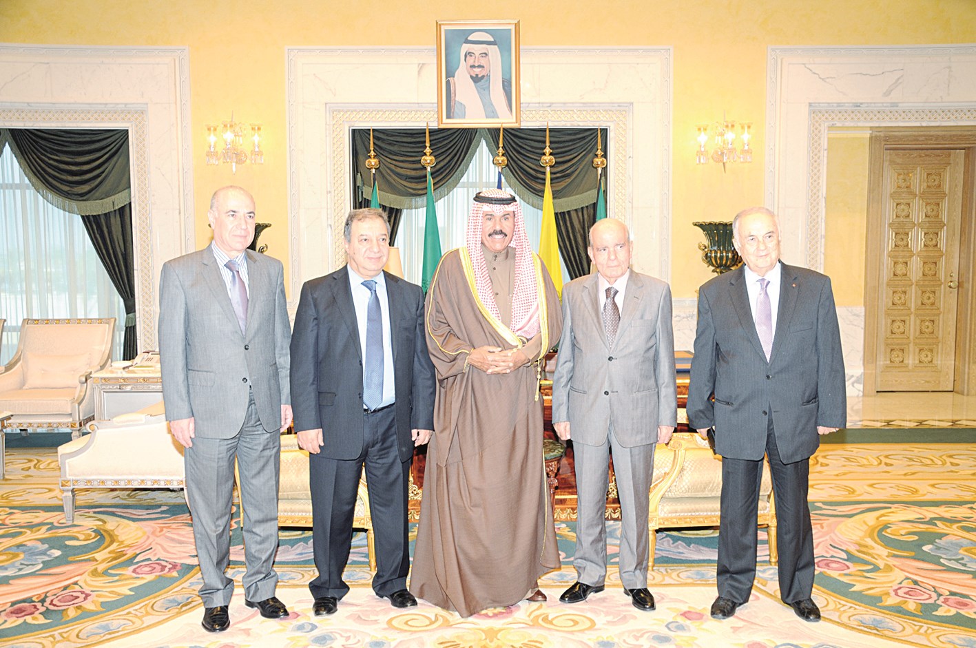 ولي العهد مستقبلاً وفد نقابة الصحافة اللبنانية