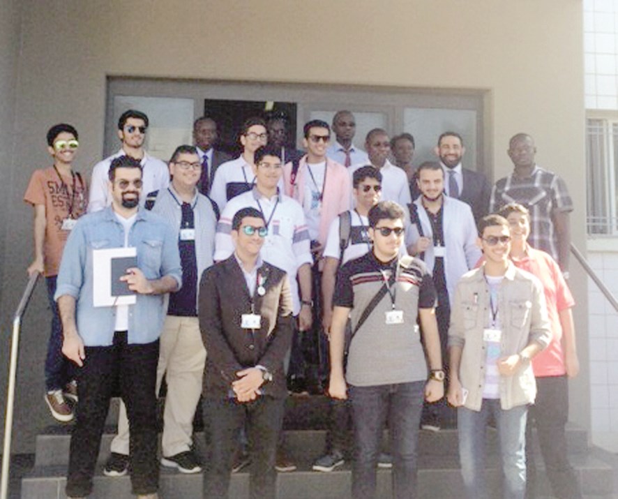 u00abu0627u0644u0641u0627u0626u0642u0648u0646u00bb u0623u0645u0627u0645 u0645u0628u0646u0649 u0647u064au0626u0629 u0627u0644u0637u0631u0642 u0627u0644u0633u0646u063au0627u0644u064au0629