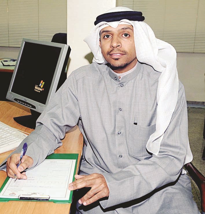 عبدالعزيز السمحان يسجل بياناته