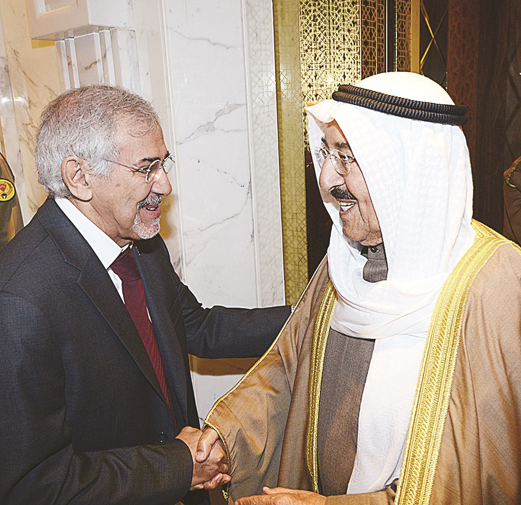 u0633u0645u0648 u0627u0644u0623u0645u064au0631 u0644u062fu0649 u0648u0635u0648u0644u0647 u0644u0644u0627u062du062au0641u0627u0644u064au0629 u0648u0627u0644u0633u0627u064au0631 u064au0631u062du0628 u0628u0647