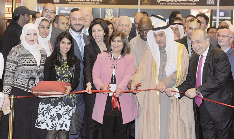 u0627u0644u0645u062au0644u0642u0645 u0648u0627u0644u0639u0646u062cu0631u064a u064au0642u0635u0651u0627u0646 u0634u0631u064au0637 u0627u0644u0627u0641u062au062au0627u062d