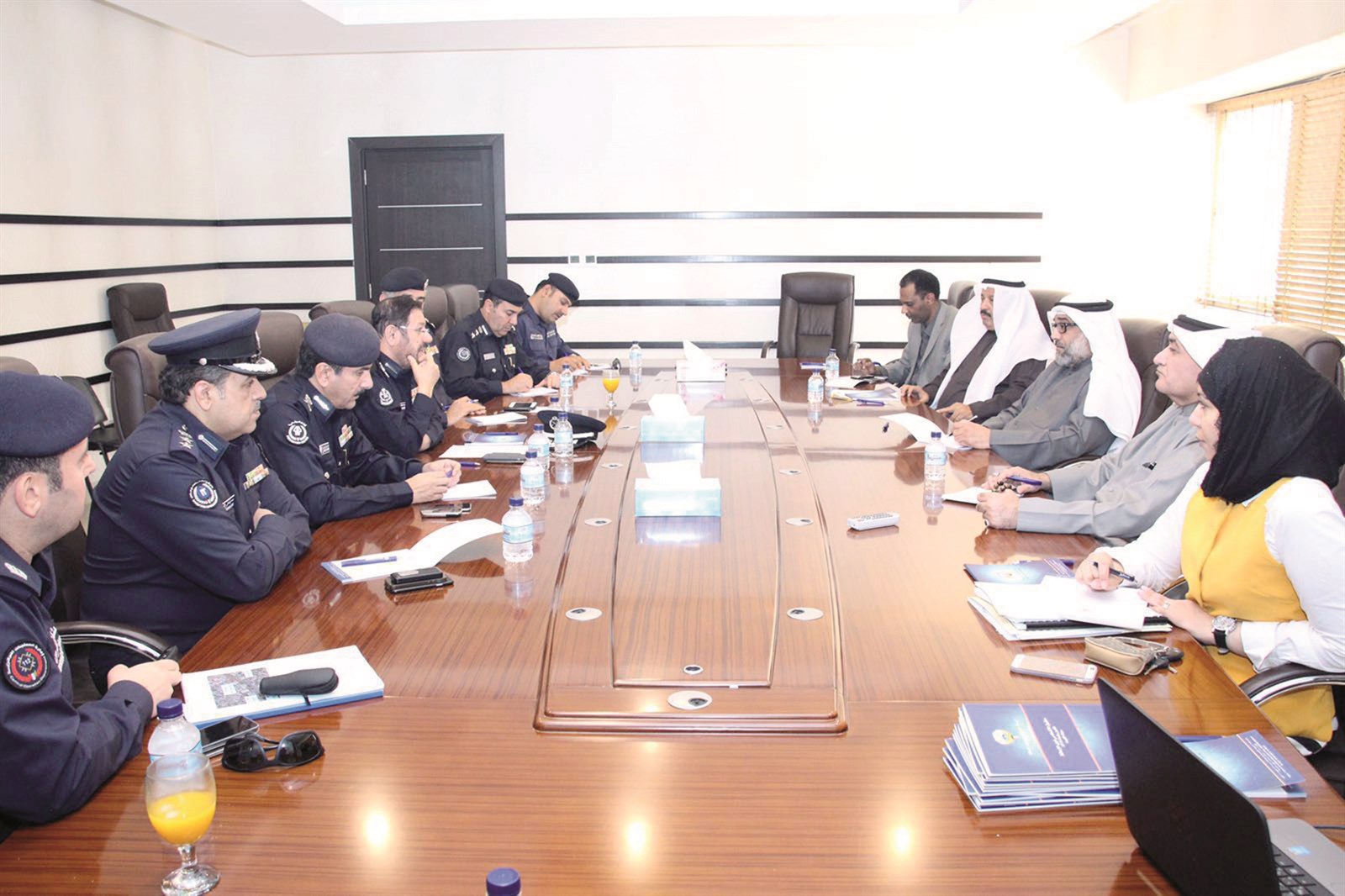 u062cu0627u0646u0628 u0645u0646 u0627u0644u0627u062cu062au0645u0627u0639