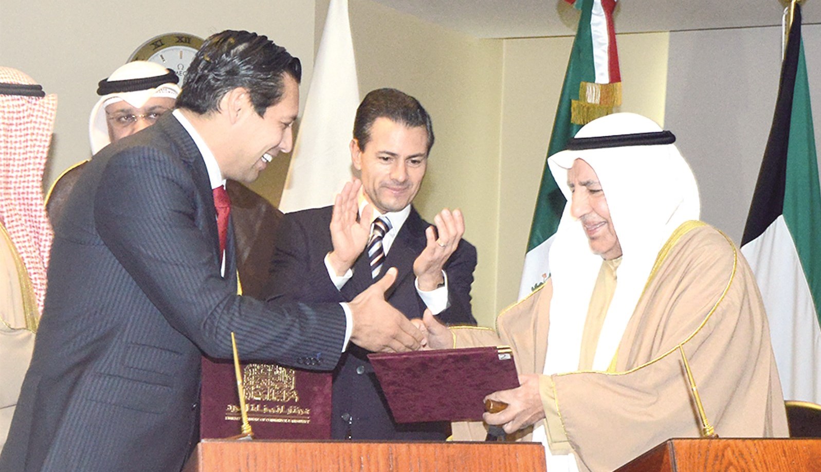 u0639u0644u064a u0627u0644u063au0627u0646u0645 u062eu0644u0627u0644 u0627u0644u0645u0646u062au062fu0649