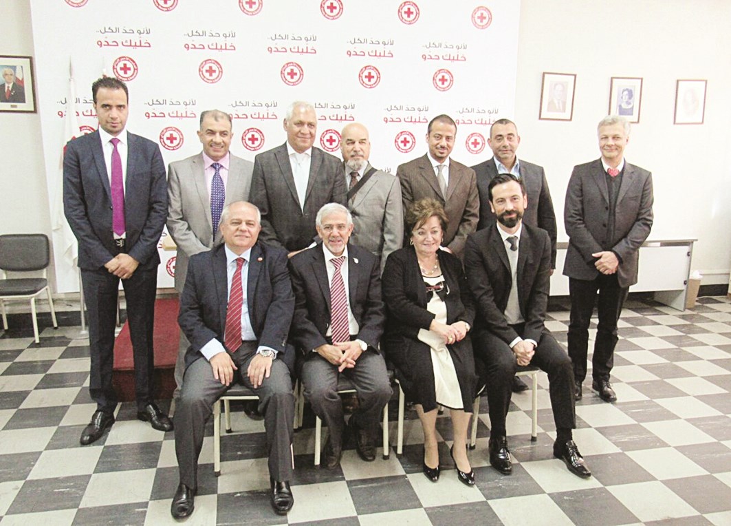 u0627u0644u0633u0627u064au0631 u0648u0645u0633u0624u0648u0644u0648 u00abu0627u0644u0635u0644u064au0628 u0627u0644u0623u062du0645u0631u00bb u0648u0627u0644u0627u062au062du0627u062f u0627u0644u062fu0648u0644u064a u0644u0644u0635u0644u064au0628 u0648u0627u0644u0647u0644u0627u0644 u0627u0644u0623u062du0645u0631