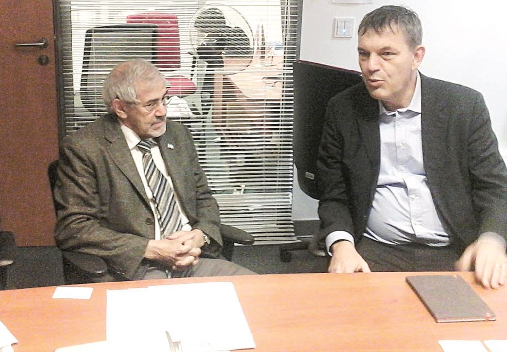 u0627u0644u0633u0627u064au0631 u0648u0644u0627u0632u0627u0631u064au0646u064a