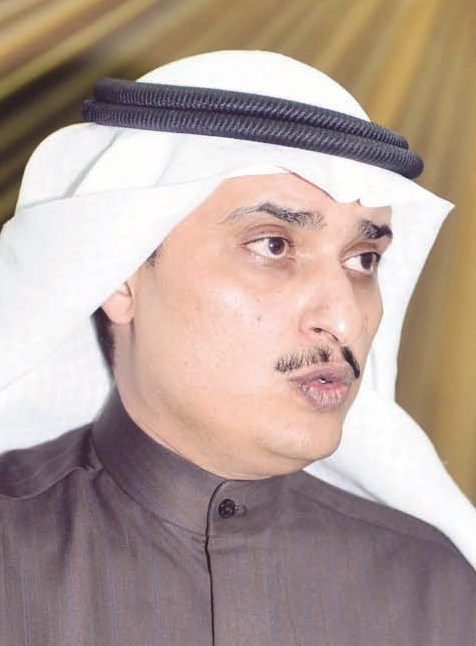 المنفوحي حاضراً الجلسة الرئيسية