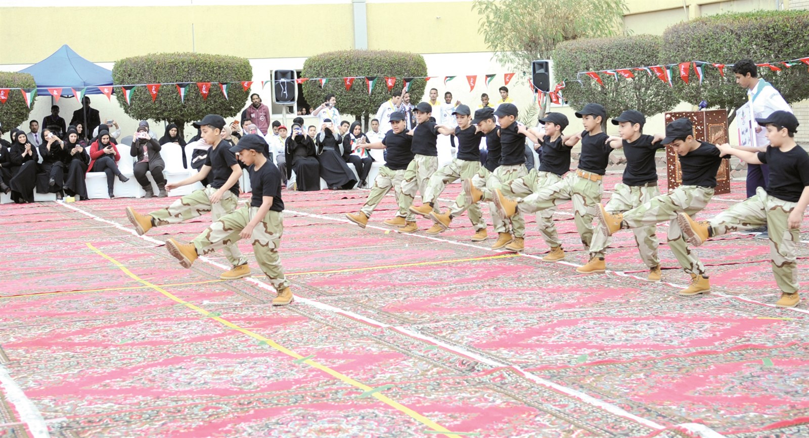 حماة المستقبل