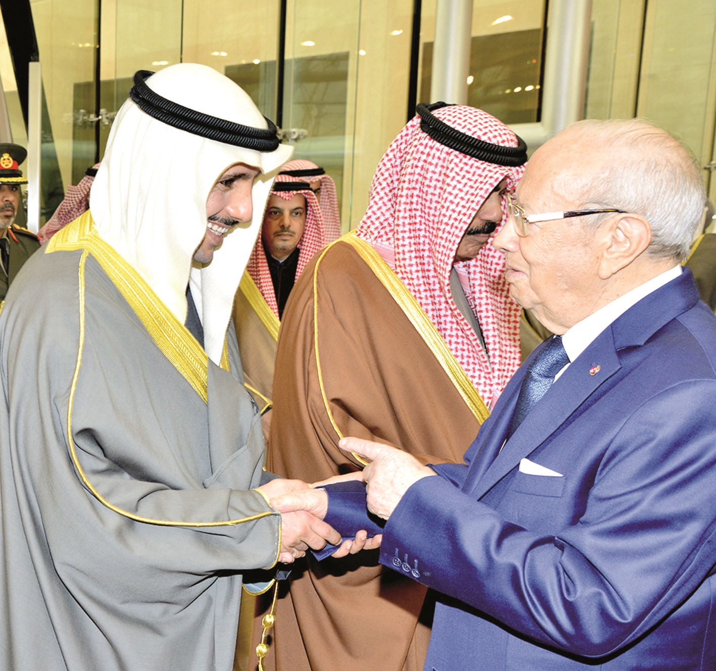 الضيف مودعا مرزوق الغانم