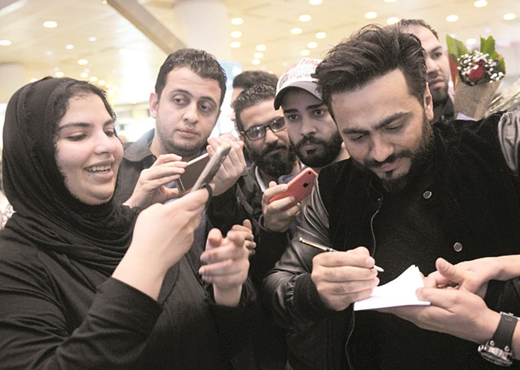 u062au0627u0645u0631 u0645u062du0627u0637u0627u064b u0628u0645u0639u062cu0628u064au0647 u0641u064a u0645u0637u0627u0631 u0627u0644u0643u0648u064au062a