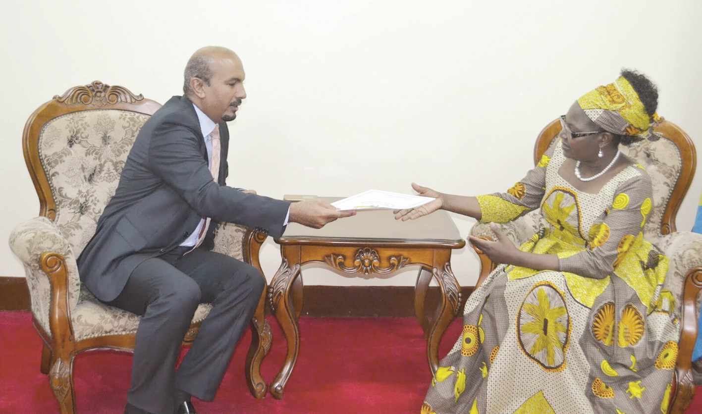 u0646u0627u0626u0628 u0648u0632u064au0631 u0627u0644u062eu0627u0631u062cu064au0629 u0627u0644u062au0646u0632u0627u0646u064a u062eu0644u0627u0644 u0644u0642u0627u0626u0647u0627 u0627u0644u0633u0641u064au0631 u0627u0644u0646u0627u062cu0645