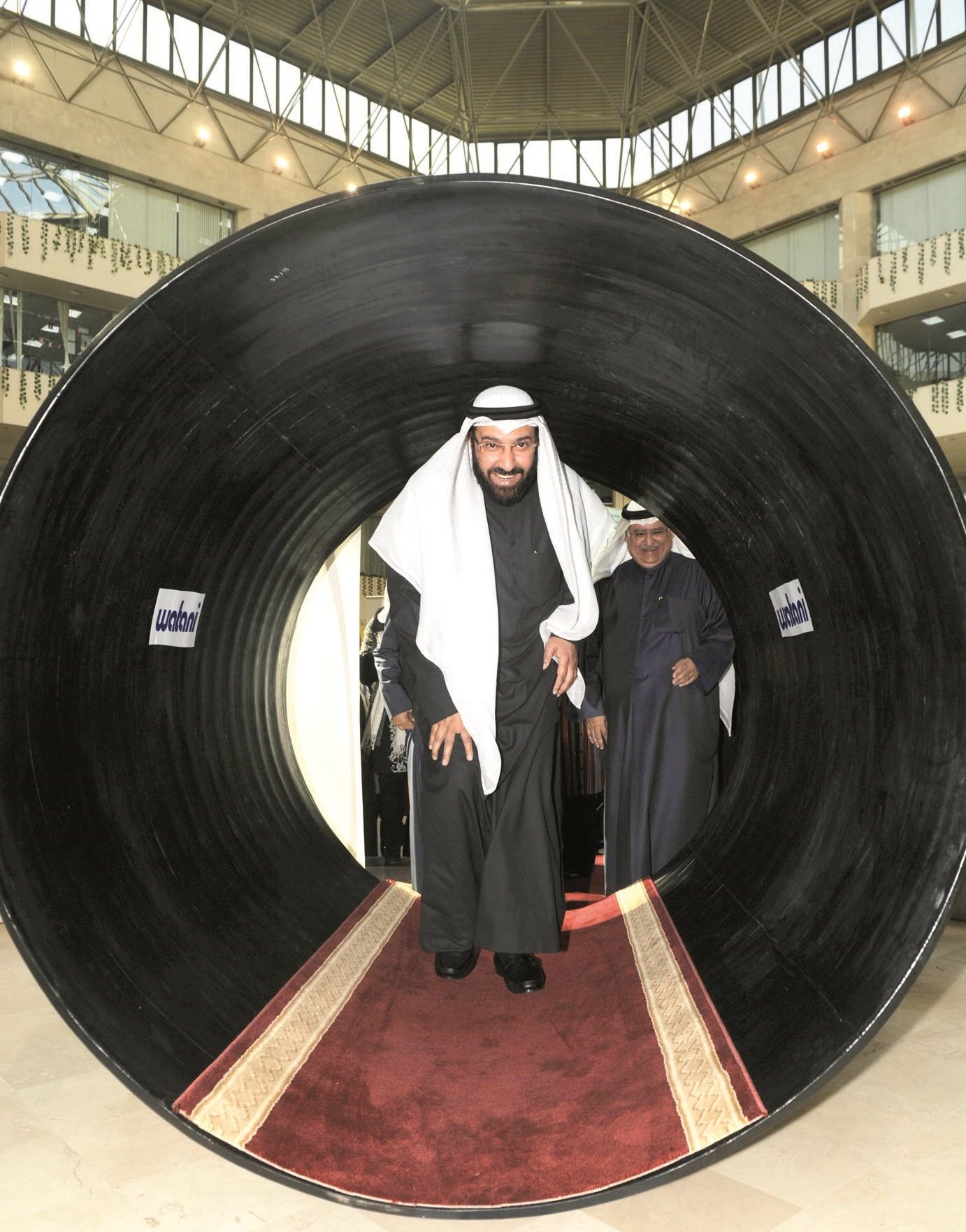 u0627u0644u0639u0645u064au0631 u064au0639u0627u064au0646 u0646u0645u0648u0630u062cu0627 u0644u0623u062du062f u062eu0637u0648u0637 u0627u0644u0635u0631u0641 u0627u0644u0635u062du064a u0627u0644u0645u0639u0631u0648u0636u0629 u0641u064a u0627u0644u0645u0624u062au0645u0631 (u062au0635u0648u064au0631 u062cu0644u0627u0644 u0645u0639u0648u0636)