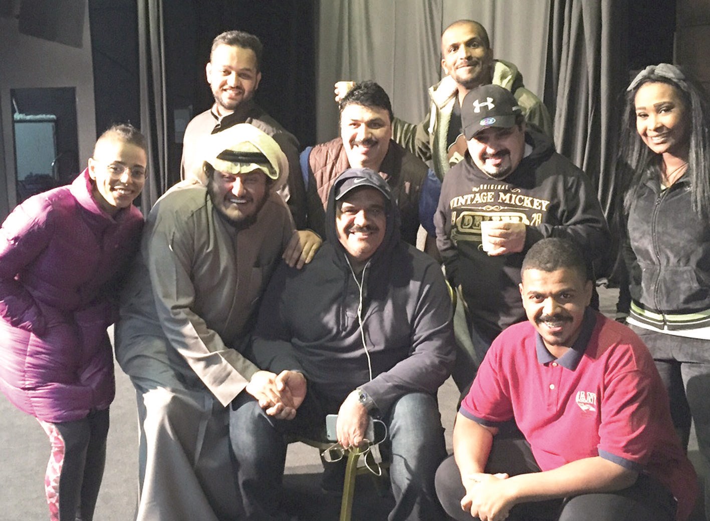 فريق عمل مسرحية «فيتامين واو»