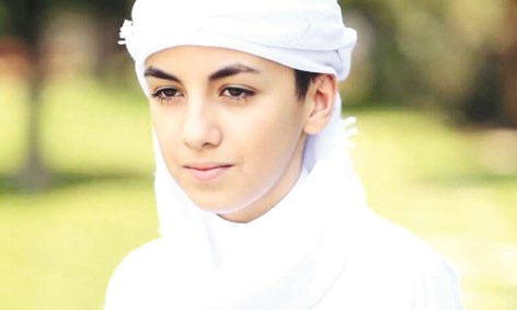 بالزي الخليجي