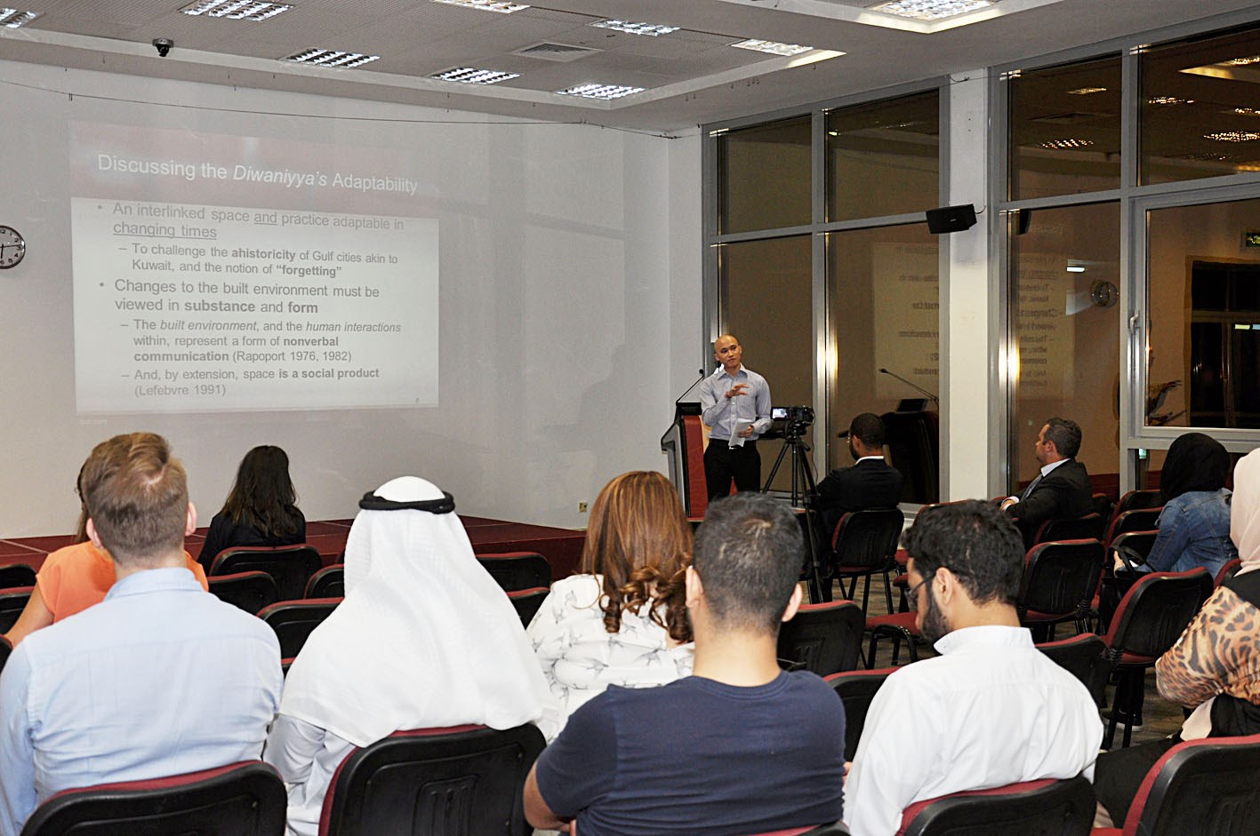 u0643u0644u064au0645u064au0646u0633 u062au0634u0627u064a u062eu0644u0627u0644 u0627u0644u0645u062du0627u0636u0631u0629