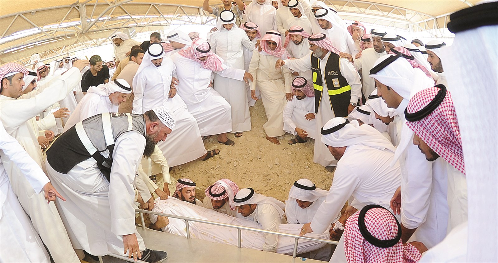 ثرى الكويت يحتضن فلاح الصواغ