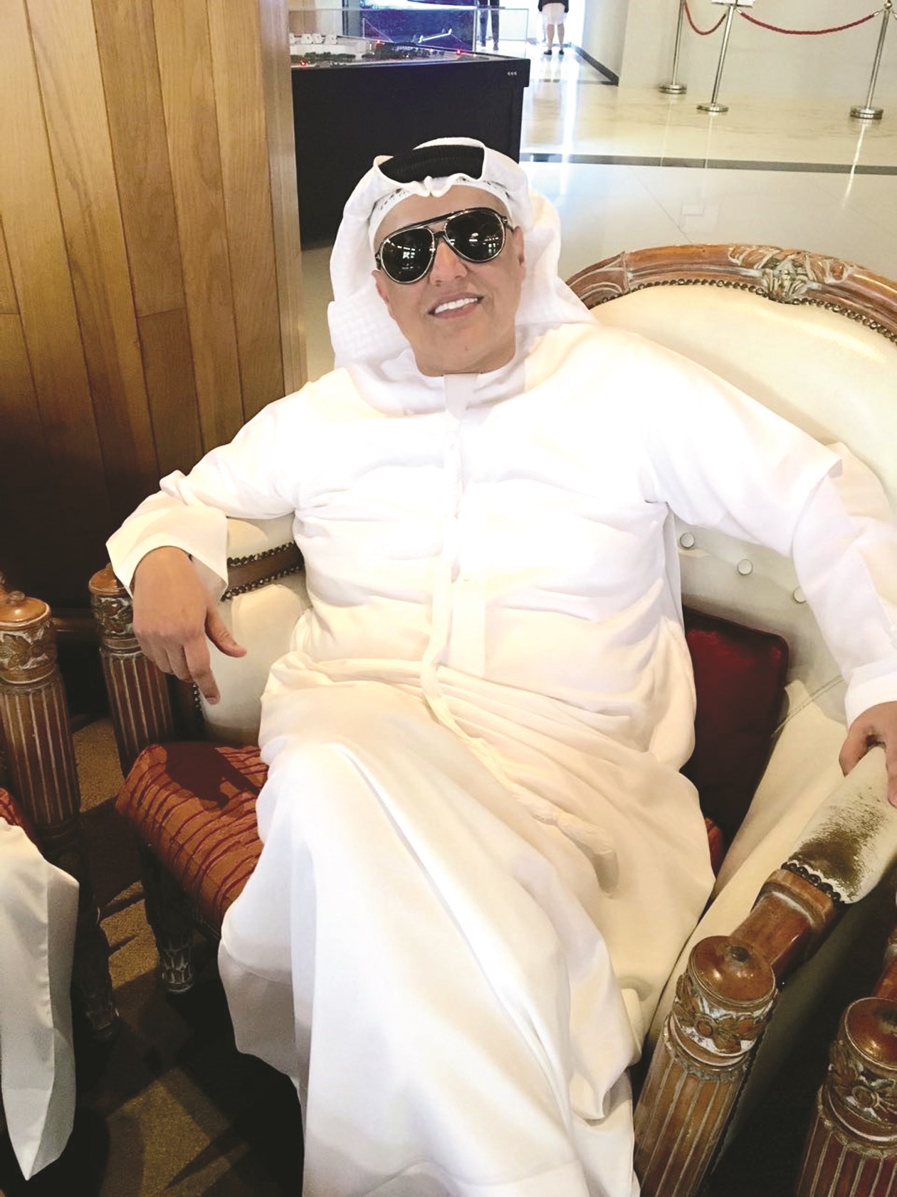 بو صباح بـ «الغترة والعقال»