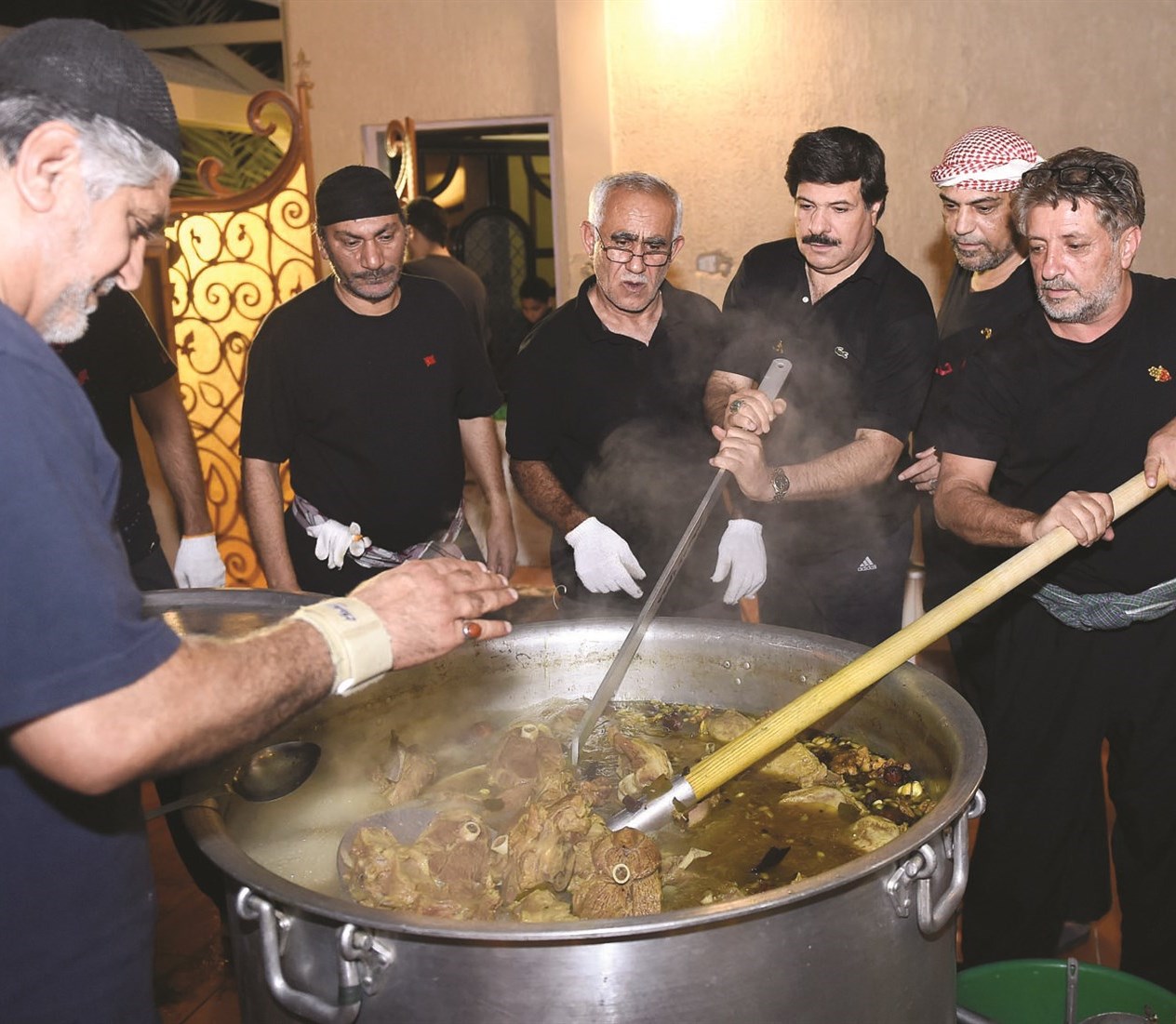 تجهيز اللحم للهريس