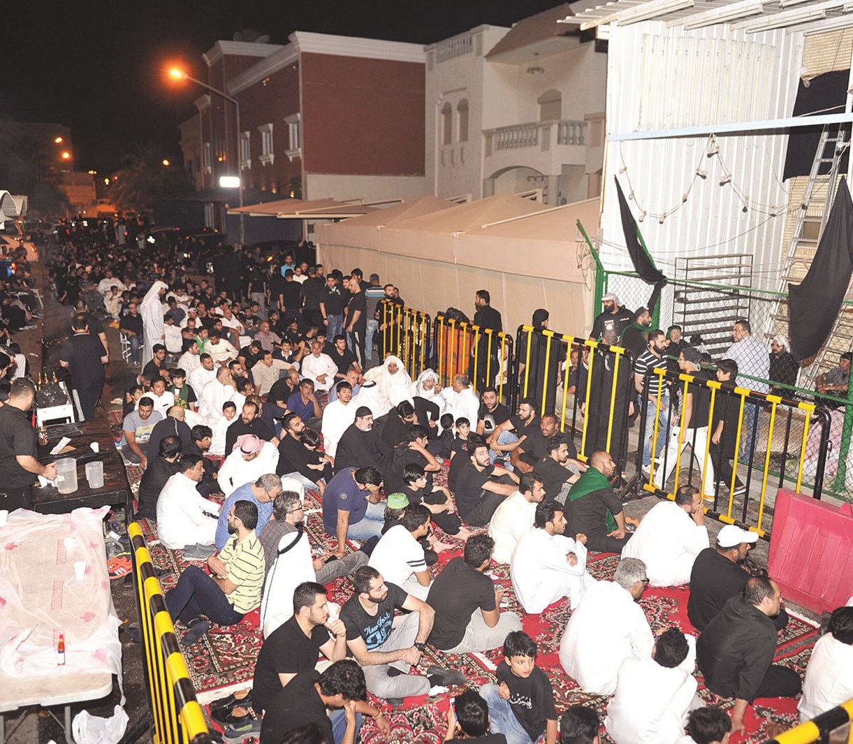 استماع الى إحدى الخطب