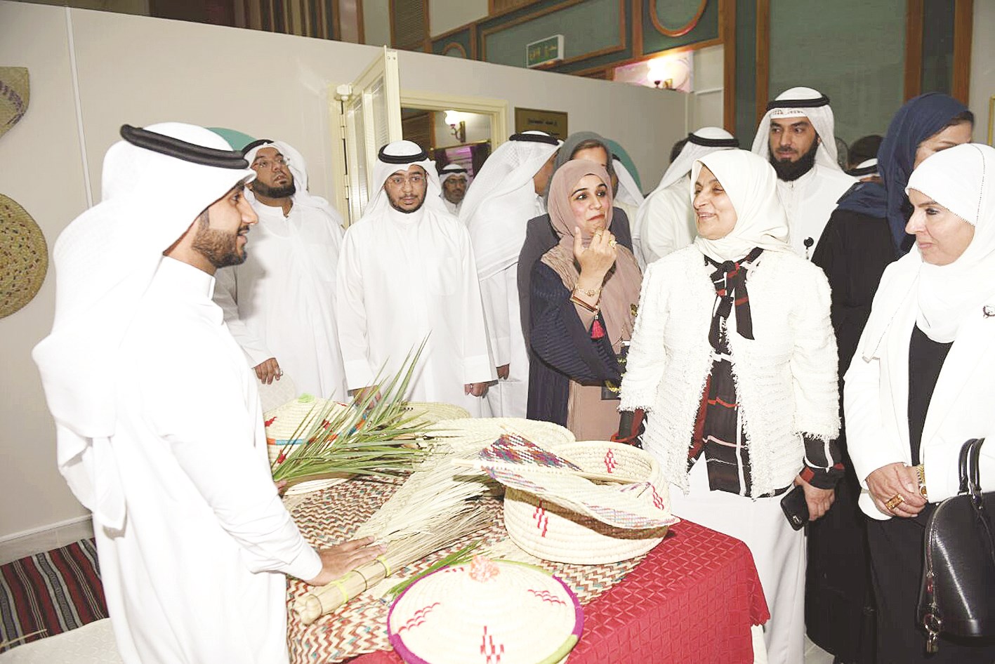 جولة لتفقد بعض منتجات المسنين