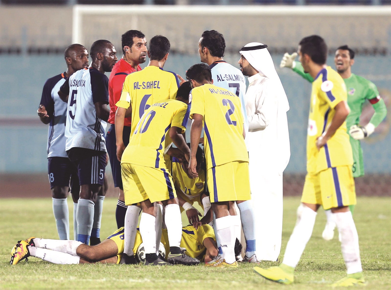 u062au0631u0643u064a u0627u0644u064au0648u0633u0641 u064au062du0627u0648u0644 u062au0647u062fu0626u0629 u0627u0644u0644u0627u0639u0628u064au0646 u062eu0644u0627u0644 u0627u0644u0645u0628u0627u0631u0627u0629 u0628u064au0646 u0627u0644u0633u0627u0644u0645u064au0629 u0648u0627u0644u0633u0627u062du0644 (u0627u0644u0623u0632u0631u0642 u062fu0648u062a u0643u0648u0645)