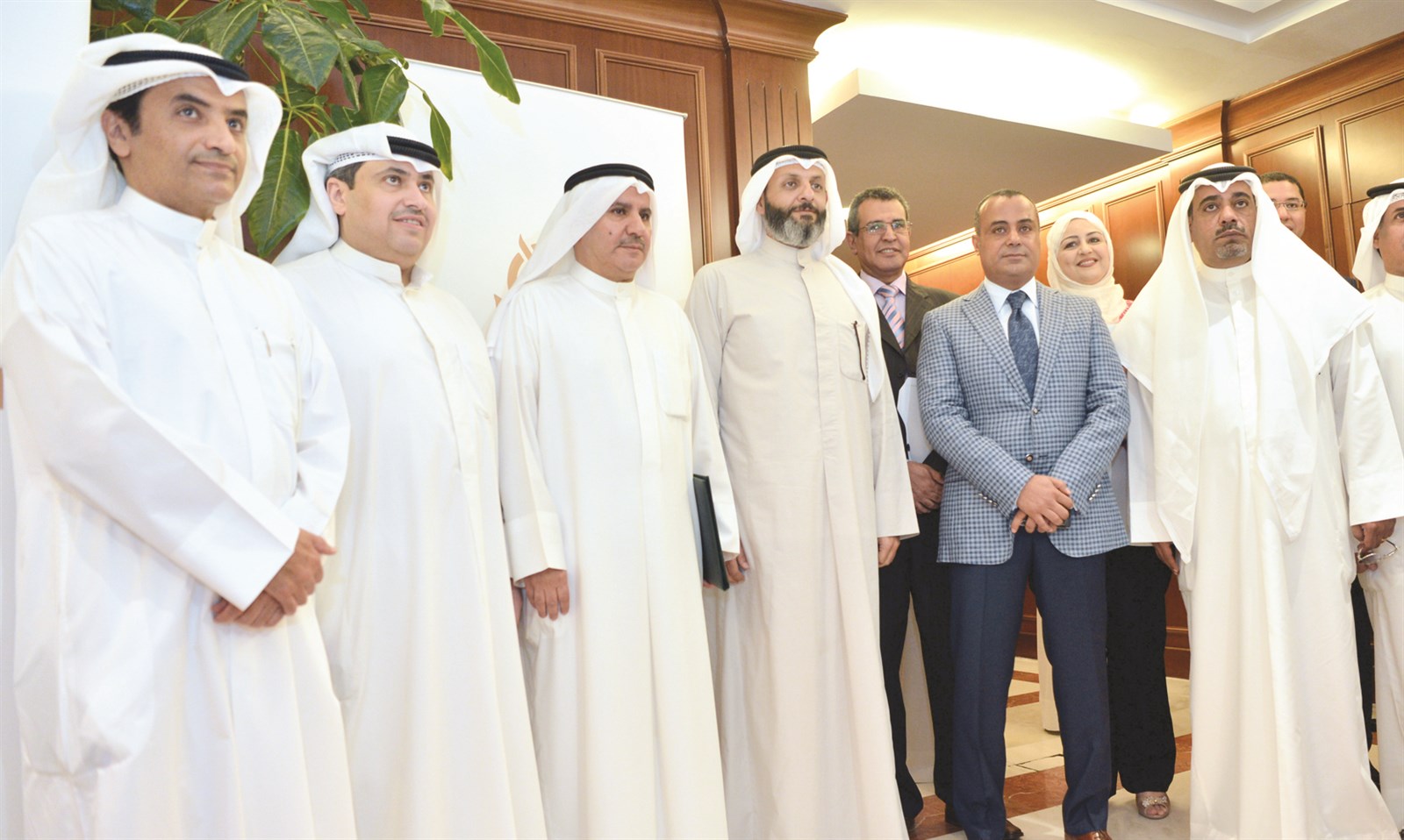 u0645u0633u0624u0648u0644u0648 u0627u0644u0628u0648u0631u0635u0629 u0648u00abu0627u0644u0627u0633u062au062bu0645u0627u0631u0627u062au00bb u0648u00abu0627u0644u0645u0642u0627u0635u0629u00bb b (u062au0635u0648u064au0631 u0646u0627u064au0641 u0627u0644u0639u0642u0644u0629)