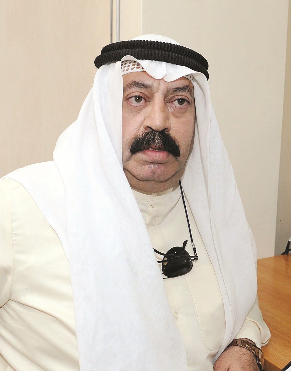 فاضل خورشيد