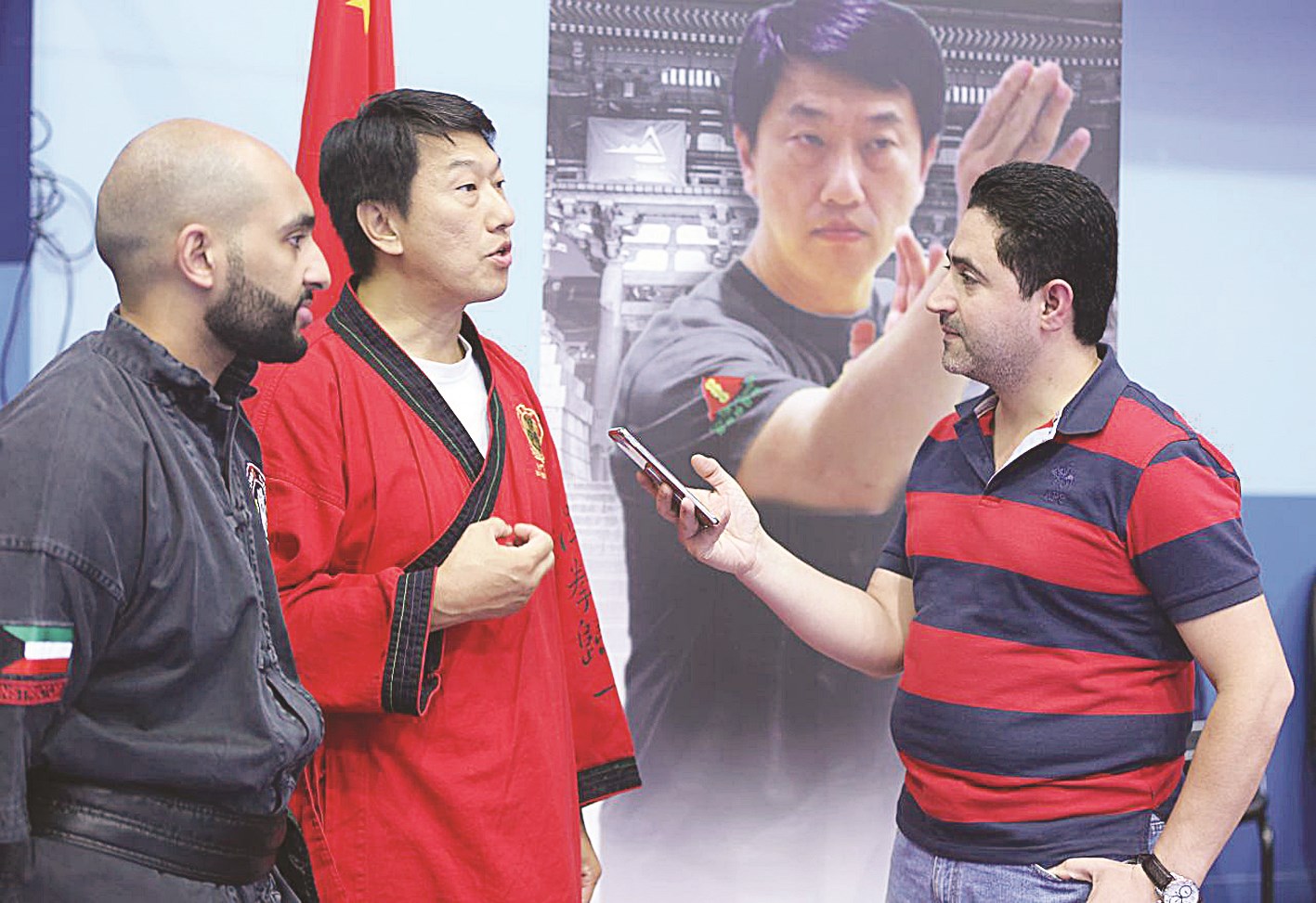 u0645u064au0646u063a u0645u062au062du062fu062bu0627u064b u0625u0644u0649 u0627u0644u0632u0645u064au0644 u0647u0627u0646u064a u0633u064au0641 u0627u0644u062fu064au0646 u0628u062du0636u0648u0631 u0627u0644u0645u062fu0644u062c