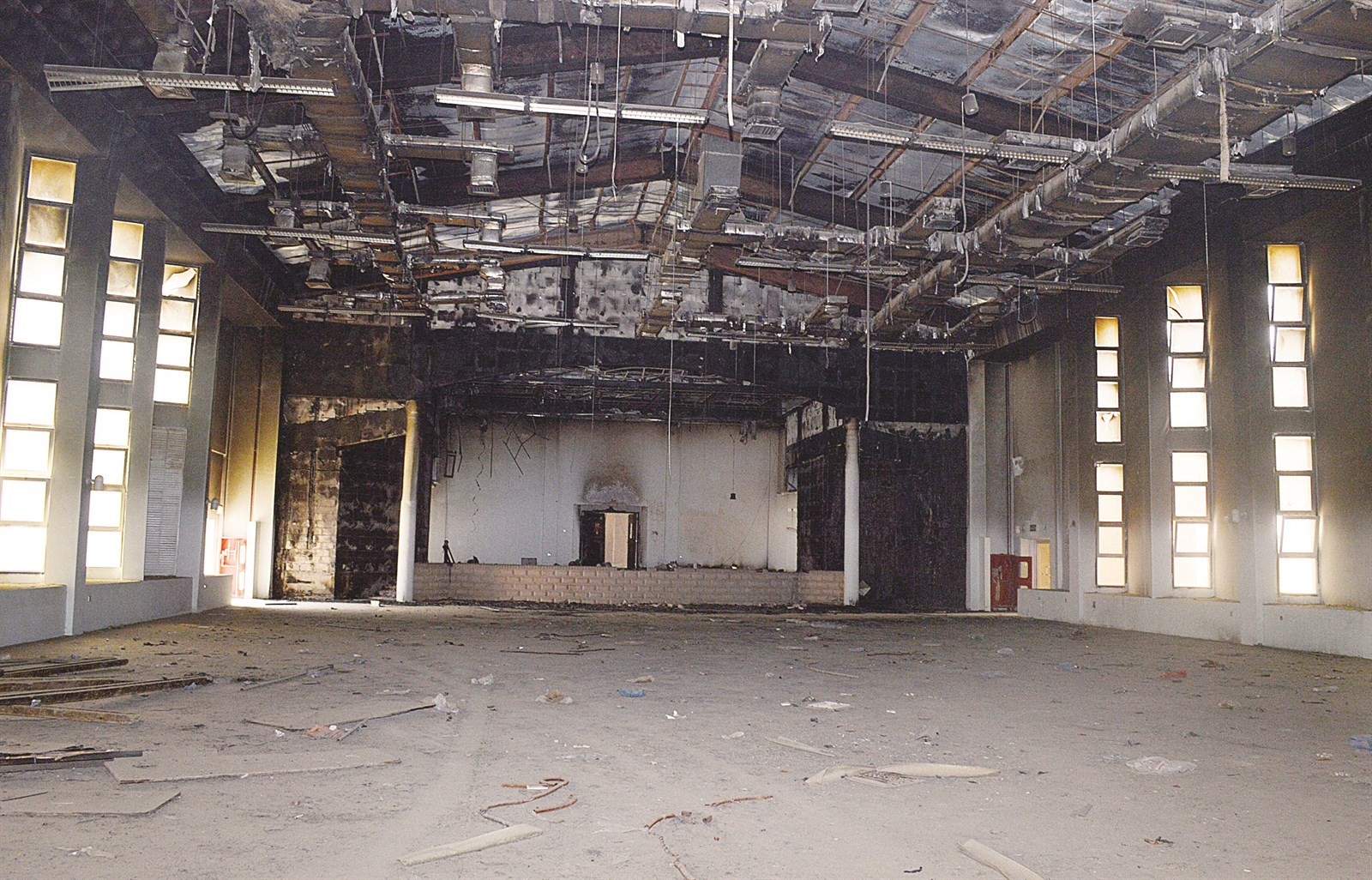 آثار التدمير في أحد المباني