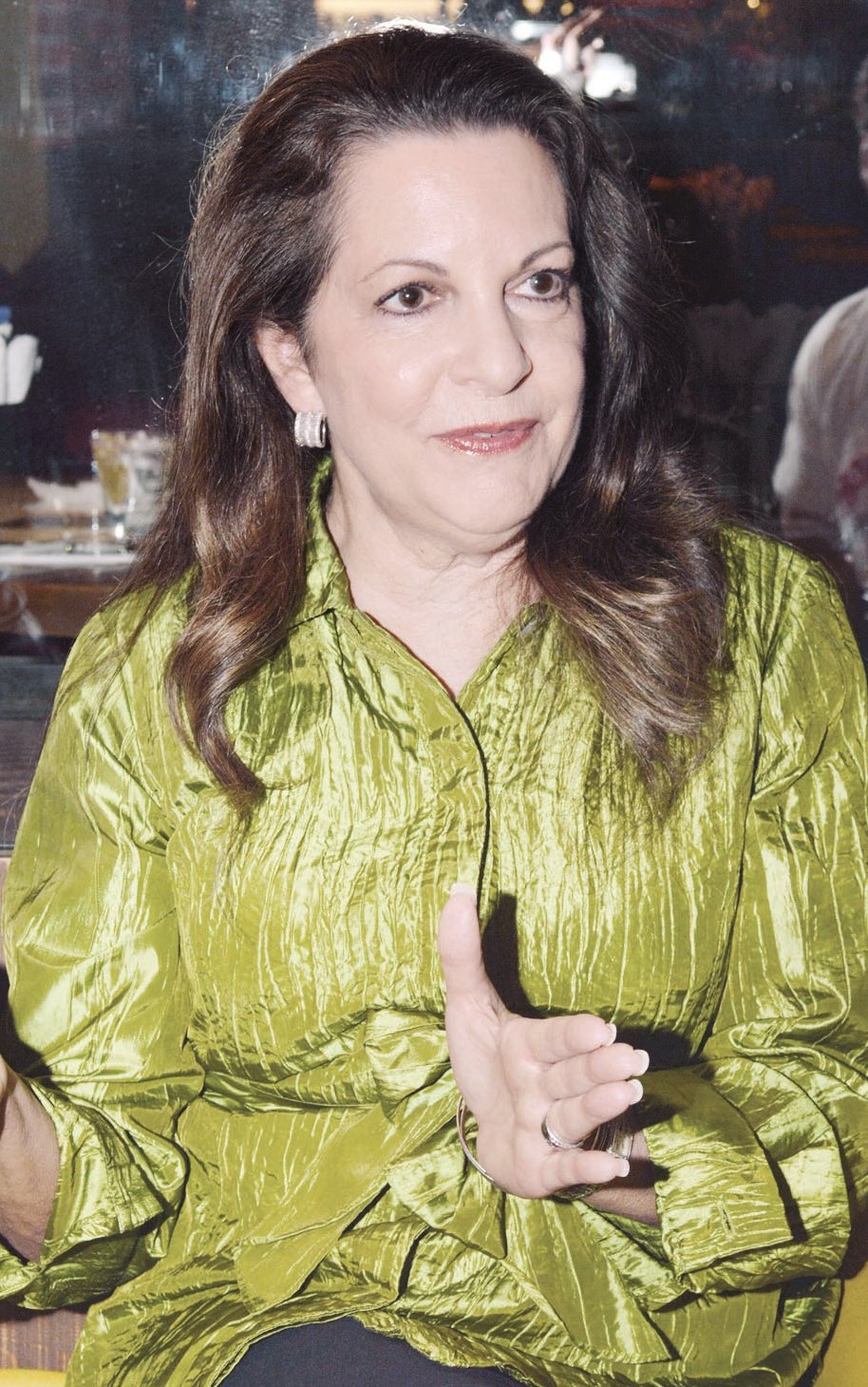 u062cu0648u0644u064au0627 u0633u062au064au0648u0627u0631u062a  (u062au0635u0648u064au0631 u0628u0633u0627u0645 u0632u064au062fu0627u0646)