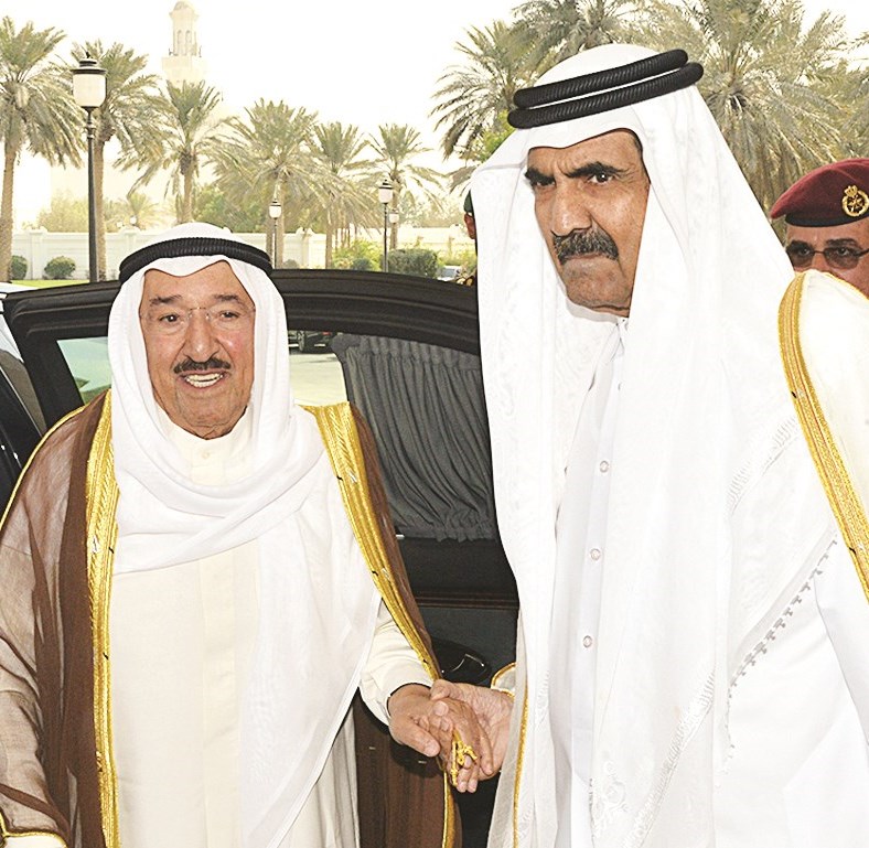 u0633u0645u0648 u0627u0644u0623u0645u064au0631 u0644u062fu0649 u0648u0635u0648u0644u0647 u0644u062au0642u062fu064au0645 u0648u0627u062cu0628 u0627u0644u0639u0632u0627u0621 u0648u0641u064a u0627u0633u062au0642u0628u0627u0644u0647 u0627u0644u0623u0645u064au0631 u0627u0644u0648u0627u0644u062f u0627u0644u0634u064au062e u062du0645u062f u0628u0646 u062eu0644u064au0641u0629